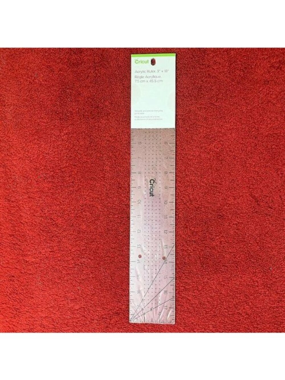 NEW SEALED CRICUT 3"X18" ACRYLIC RULER!